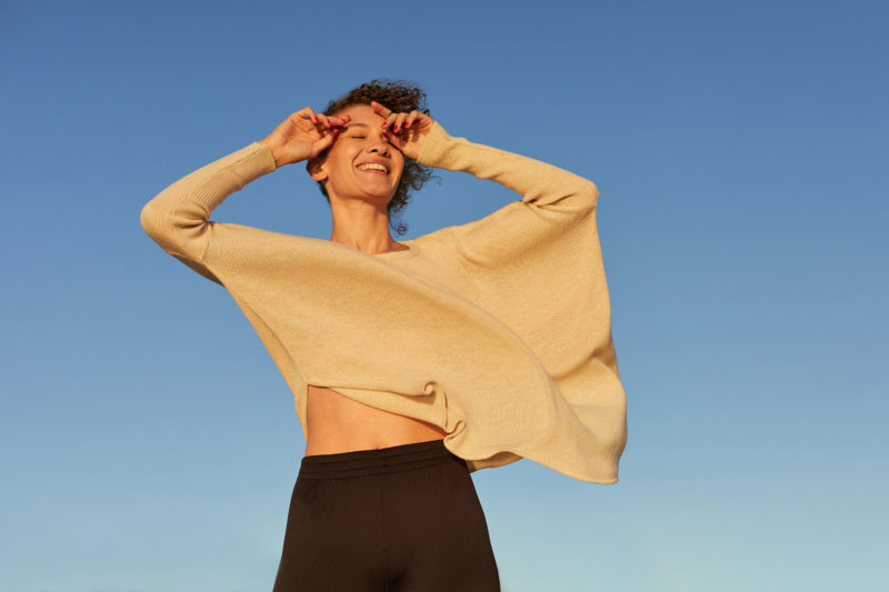 dancefiber-sportswear-poncho